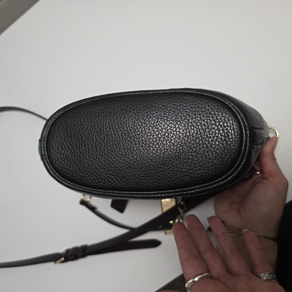 Coach Lane Bucket Bag NWOT - Picture 12 of 16